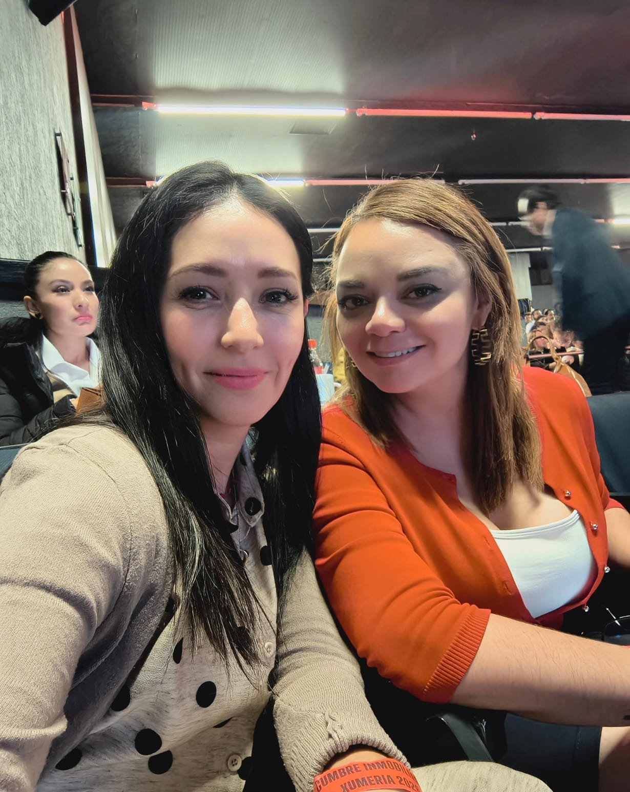 Mercedes y Paulina - Equipo Profesional GMP Bienes Raíces